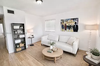 3915 N Meridian #101, Miami Beach, FL 33140 - Photo 1