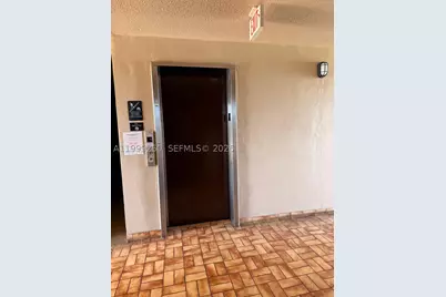 [Address not provided], Hallandale Beach, FL 33009 - Photo 34
