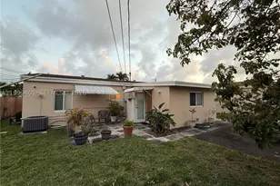 1771 NE 180th, North Miami Beach, FL 33162 - Photo 18