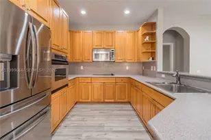 1611 Passion Vine, Weston, FL 33326 - Photo 14