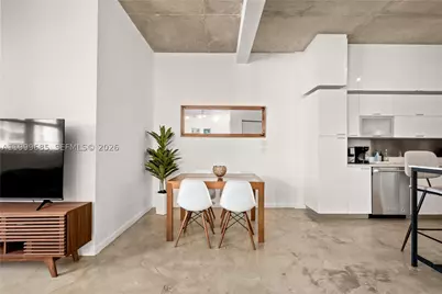 234 NE 3rd #1704, Miami, FL 33132 - Photo 2