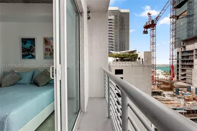 234 NE 3rd #1704, Miami, FL 33132 - Photo 32