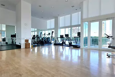 1040 Biscayne #1001, Miami, FL 33132 - Photo 36