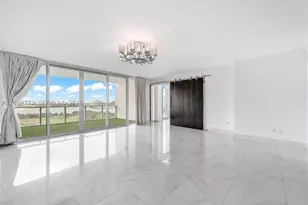 1040 Biscayne, Miami, FL 33132 - Photo 22