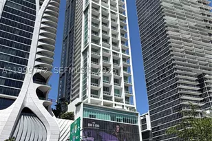 1040 Biscayne, Miami, FL 33132 - Photo 2