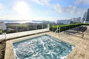 1040 Biscayne, Miami, FL 33132 - Photo 32