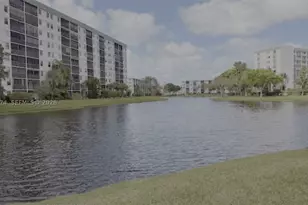 2311 S Cypress Bend, Pompano Beach, FL 33069 - Photo 36