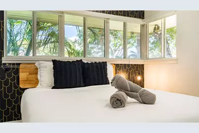 911 N Northlake, Hollywood, FL 33019 - Photo 8
