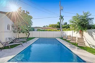 911 N Northlake, Hollywood, FL 33019 - Photo 84