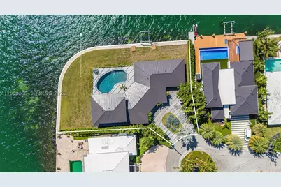 1982 NE 119th, North Miami, FL 33181 - Photo 42