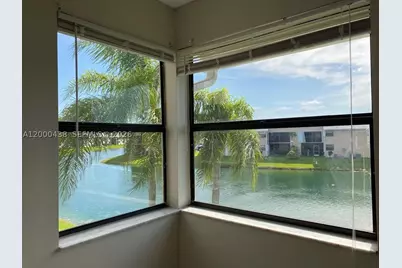 1149 Independence #1149H, Homestead, FL 33034 - Photo 6