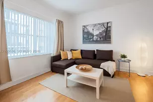 2615 Collins, Miami Beach, FL 33140 - Photo 2