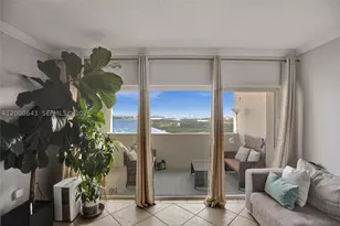 300 Bayview, Sunny Isles Beach, FL 33160 - Photo 4