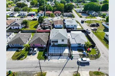 1886 NW 68th, Miami, FL 33147 - Photo 50