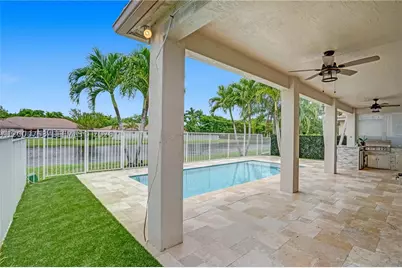 1871 Silverbell, Weston, FL 33327 - Photo 18