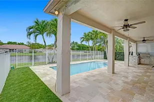 1871 Silverbell, Weston, FL 33327 - Photo 18