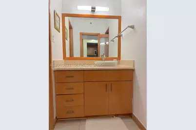 100 Lincoln #1405, Miami Beach, FL 33139 - Photo 14