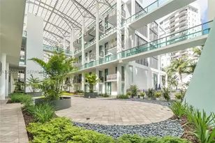 6000 Collins, Miami Beach, FL 33140 - Photo 38