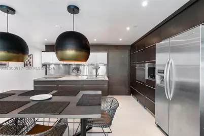 6000 Collins #527, Miami Beach, FL 33140 - Photo 20