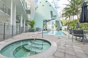 6000 Collins, Miami Beach, FL 33140 - Photo 34