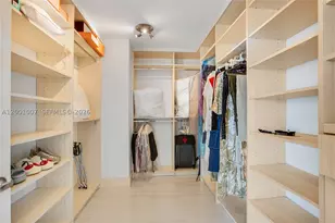 17111 Biscayne, North Miami Beach, FL 33160 - Photo 16
