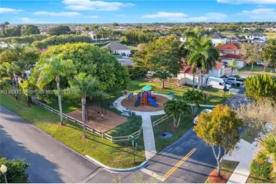 690 SE 30th, Homestead, FL 33033 - Photo 26