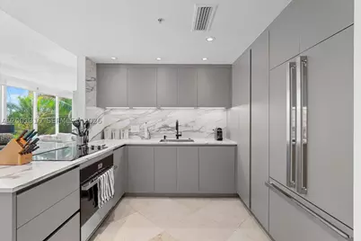3400 SW 27th #201, Miami, FL 33133 - Photo 4