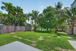 6878 SW 15th, North Lauderdale, FL 33068 - Photo 22