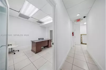 5401 Collins #CU-9, Miami Beach, FL 33140 - Photo 18