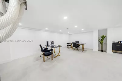 5401 Collins #CU-9, Miami Beach, FL 33140 - Photo 10