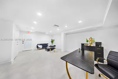5401 Collins #CU-9, Miami Beach, FL 33140 - Photo 16