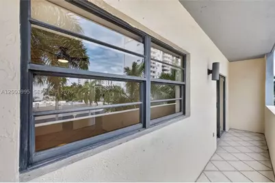 1250 Lincoln #404, Miami Beach, FL 33139 - Photo 24