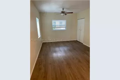 1720 Pierce #1, Hollywood, FL 33020 - Photo 4