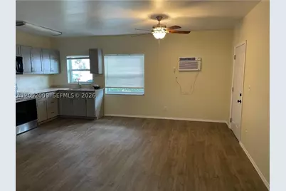 1720 Pierce #1, Hollywood, FL 33020 - Photo 2