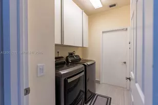 2557 Jardin, Weston, FL 33327 - Photo 52
