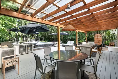 1735 Michigan, Miami Beach, FL 33139 - Photo 26