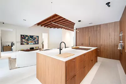 1735 Michigan, Miami Beach, FL 33139 - Photo 8