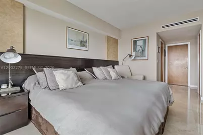 218 SE 14th #2105, Miami, FL 33131 - Photo 14