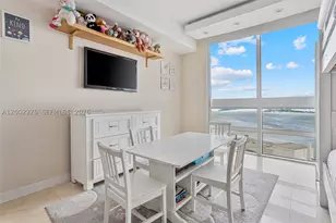 218 SE 14th, Miami, FL 33131 - Photo 18