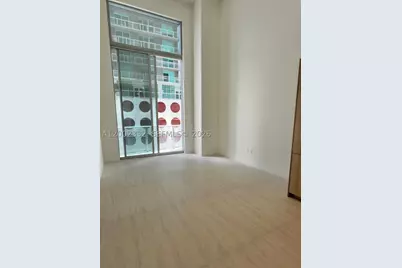 77 SE 5th #1010, Miami, FL 33131 - Photo 6