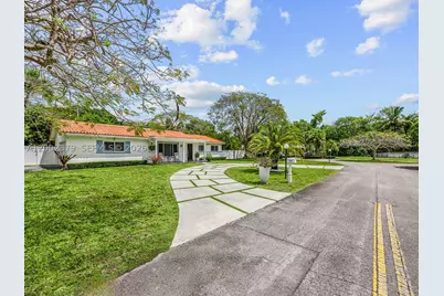 7495 SW 73rd, Miami, FL 33143 - Photo 4