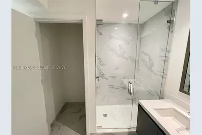 851 NE 1st #3103, Miami, FL 33132 - Photo 22