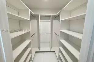 851 NE 1st, Miami, FL 33132 - Photo 20