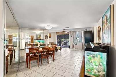 20500 W Country Club #405, Aventura, FL 33180 - Photo 8
