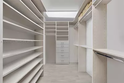 5757 Collins #1104, Miami Beach, FL 33140 - Photo 30