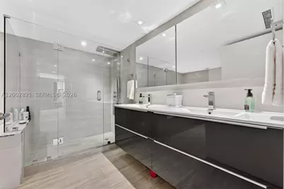 5757 Collins #1104, Miami Beach, FL 33140 - Photo 28