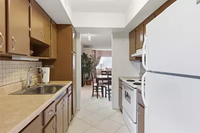 3216 SE 12th #8, Pompano Beach, FL 33062 - Photo 22