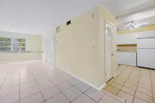 124 NE 19th, Wilton Manors, FL 33305 - Photo 12