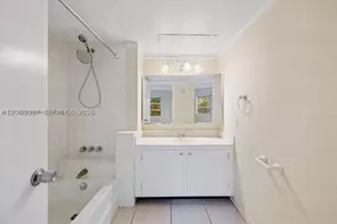 124 NE 19th, Wilton Manors, FL 33305 - Photo 16