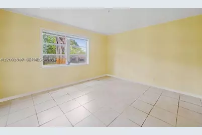 124 NE 19th #114B, Wilton Manors, FL 33305 - Photo 10